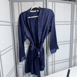 Women’s Victoria’s Secret Navy Satin Robe - Size 0/S